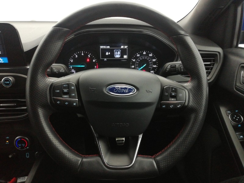 Used Ford Focus 2019 for sale - 76602429: Photo 11