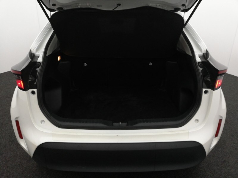 Used Toyota Yaris Cross 2022 for sale - 76465349: Photo 8