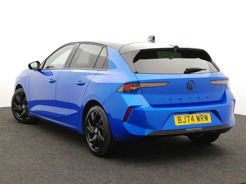 Used Vauxhall Astra 2024 for sale - 76860493: Photo 3