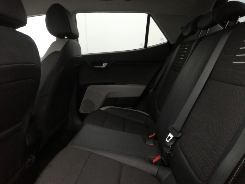 Used Kia Stonic 2019 for sale - 77544500: Photo 6