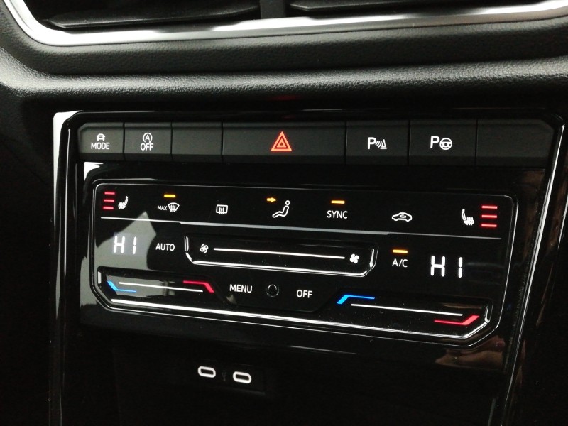 Used Volkswagen T-Roc 2023 for sale - 78099157: Photo 13