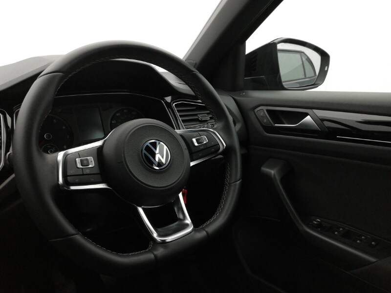 Used Volkswagen T-Roc 2021 for sale - 77530799: Photo 11