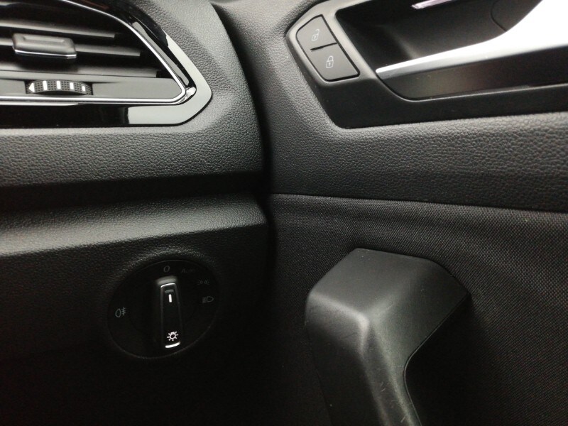 Used Volkswagen T-Roc 2021 for sale - 77530799: Photo 17