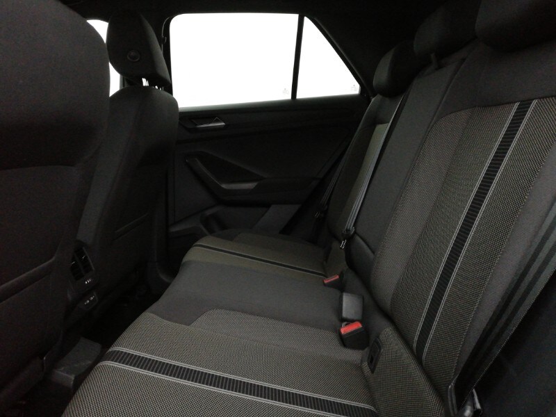 Used Volkswagen T-Roc 2021 for sale - 77530799: Photo 6