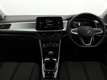 Used Volkswagen T-Roc 2022 for sale - 77085823: Photo