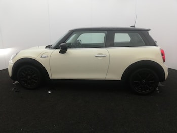 Used MINI Hatch 2020 for sale - 79523000: Photo