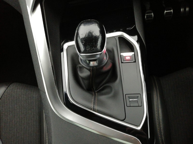 Used Peugeot 5008 2018 for sale - 77731228: Photo 12