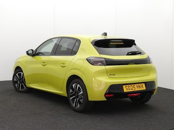 Used Peugeot 208 2025 for sale - 76052808: Photo 3