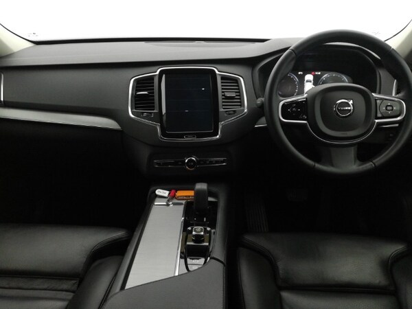 Used Volvo XC90 2021 for sale - 76275761: Photo 2