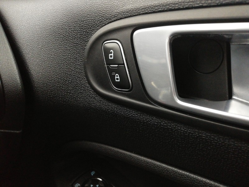 Used Ford Ecosport 2018 for sale - 76052721: Photo 16