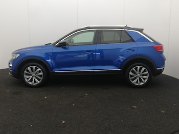 Used Volkswagen T-Roc 2018 for sale - 79591991: Photo