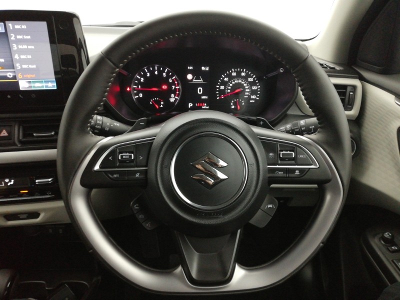 Used Suzuki Swift 2024 for sale - 76964239: Photo 11