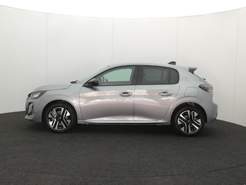 Used Peugeot 208 2025 for sale - 75362360: Photo