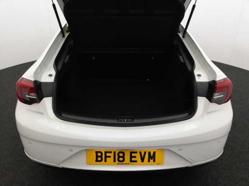 Used Vauxhall Insignia 2018 for sale - 76506649: Photo 8