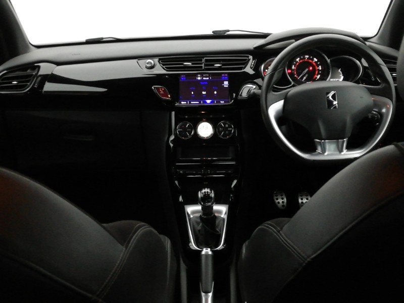 Used DS Automobiles DS 3 2017 for sale - 76493373: Photo 2