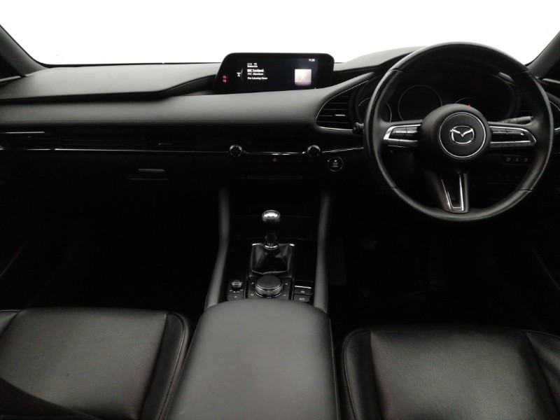 Used Mazda Mazda3 2020 for sale - 77352600: Photo 2