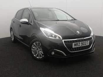 Used Peugeot 208 2017 for sale - 78305587: Photo