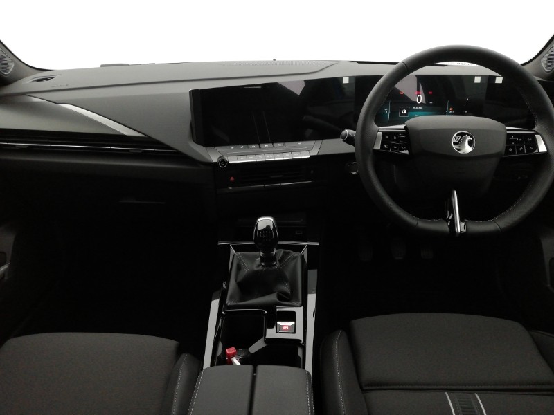 Used Vauxhall Astra 2025 for sale - 76058905: Photo 2