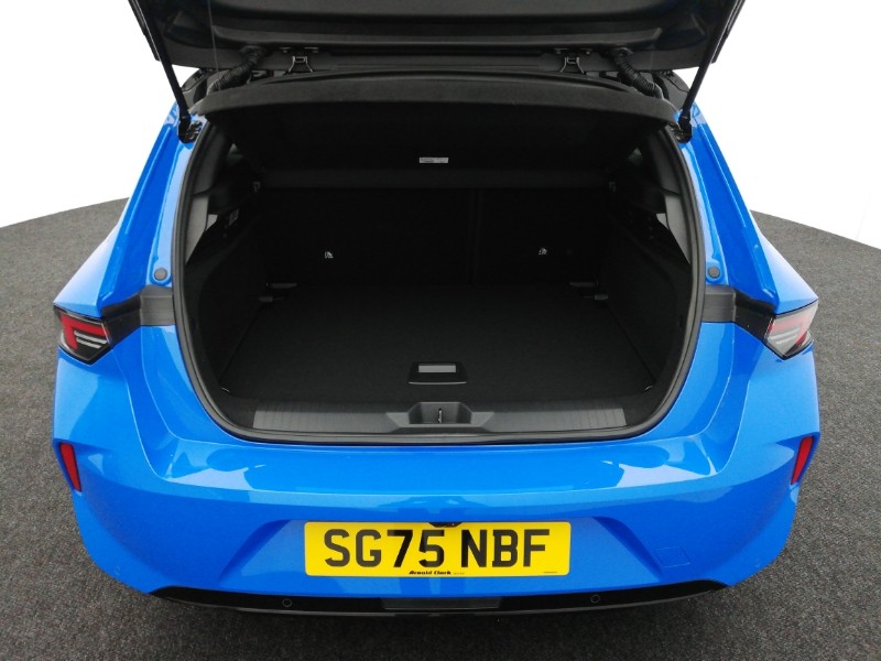 Used Vauxhall Astra 2025 for sale - 76058905: Photo 8