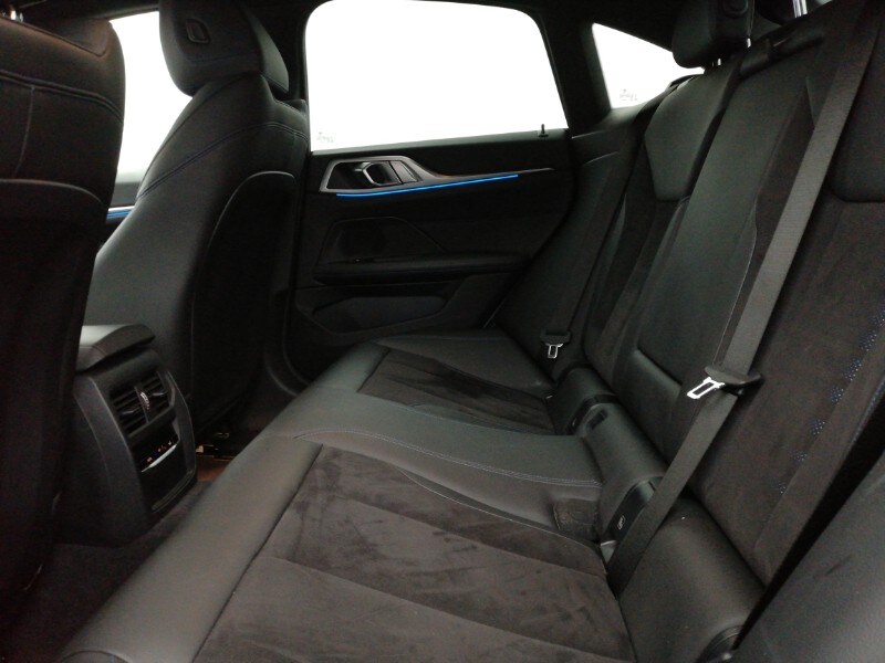 Used BMW i4 2022 for sale - 77352590: Photo 6