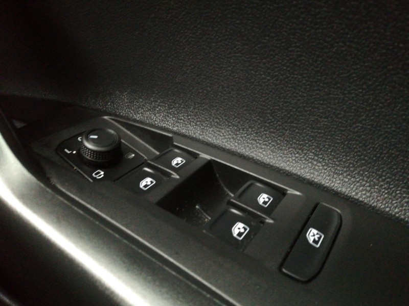 Used Volkswagen Polo 2024 for sale - 76471696: Photo 15