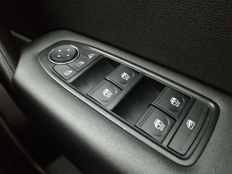 Used Renault Captur 2020 for sale - 76683652: Photo 15