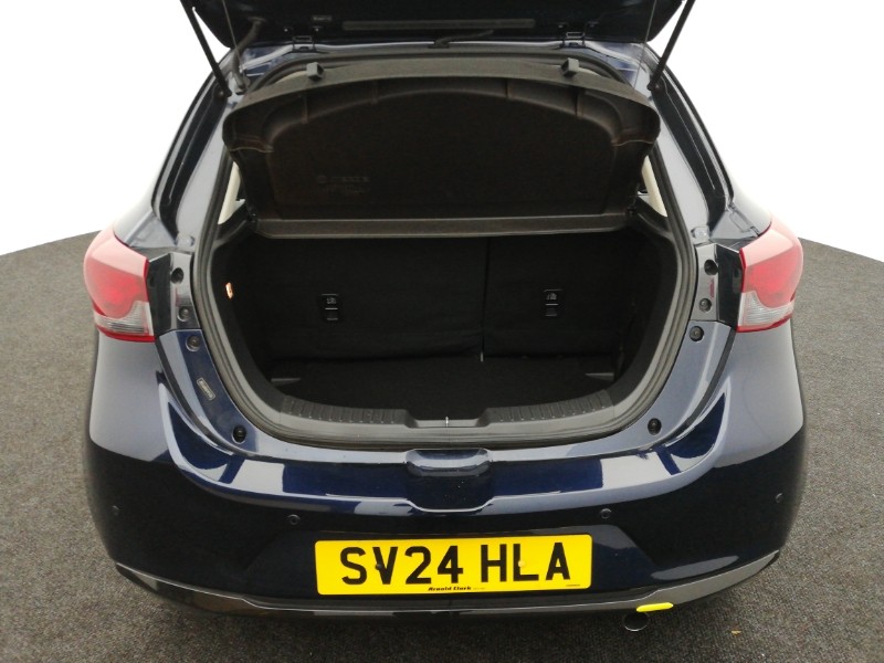 Used Mazda Mazda2 2024 for sale - 76403967: Photo 8