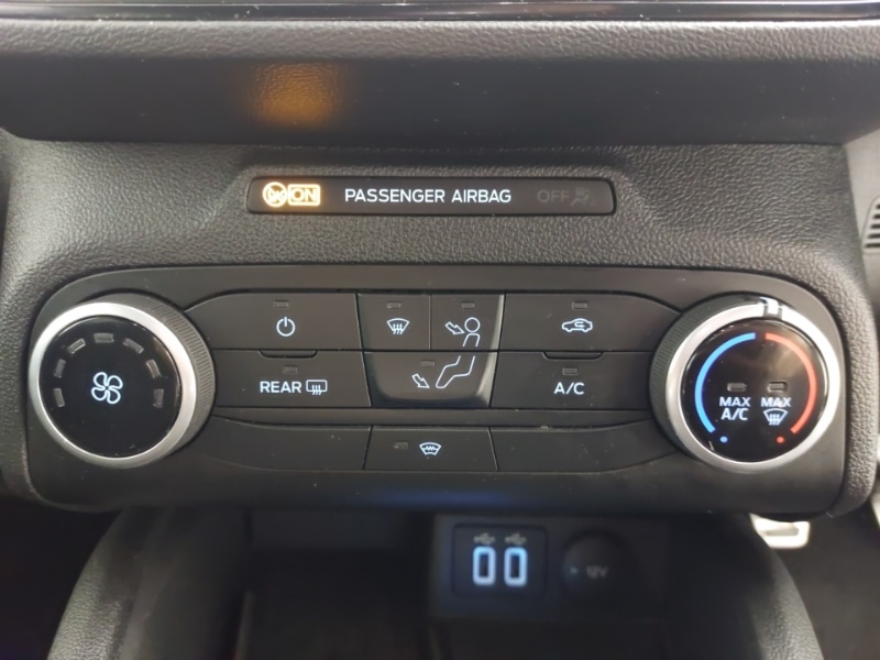 Used Ford Focus 2020 for sale - 76564237: Photo 17