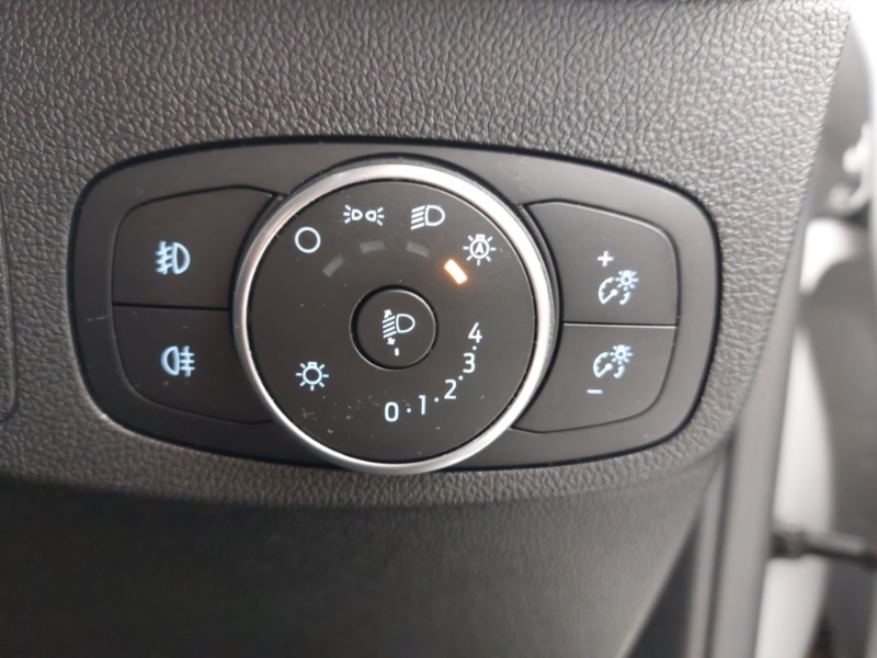 Used Ford Focus 2020 for sale - 76564237: Photo 18