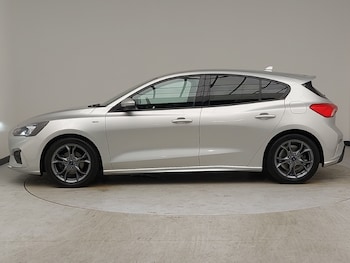 Used Ford Focus 2020 for sale - 76564237: Photo