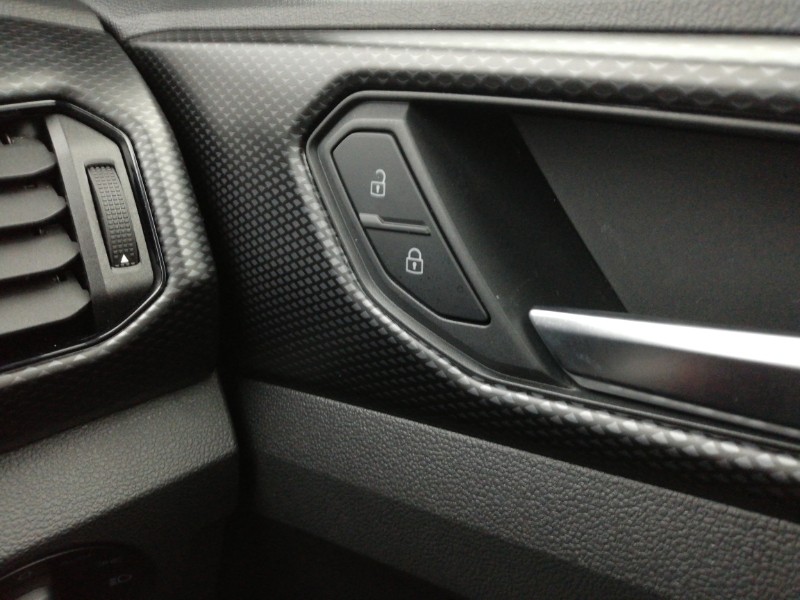 Used Volkswagen T-Cross 2023 for sale - 77921919: Photo 17