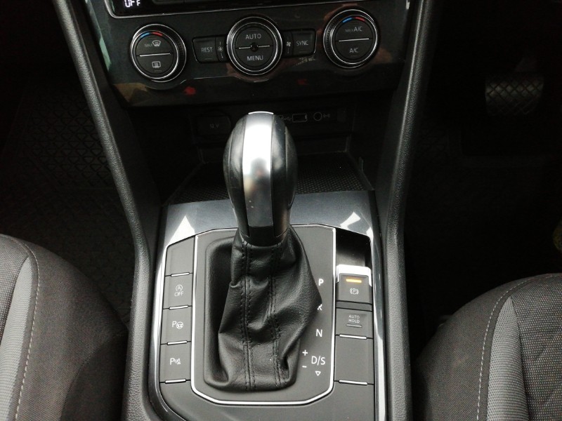 Used Volkswagen Tiguan 2020 for sale - 76726247: Photo 12