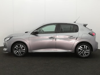 Used Peugeot 208 2023 for sale - 78611685: Photo