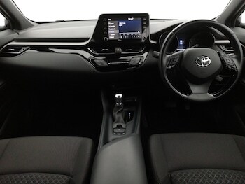 Used Toyota C-HR 2021 for sale - 78238285: Photo