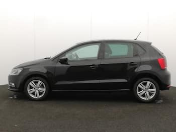 Used Volkswagen Polo 2017 for sale - 79700615: Photo