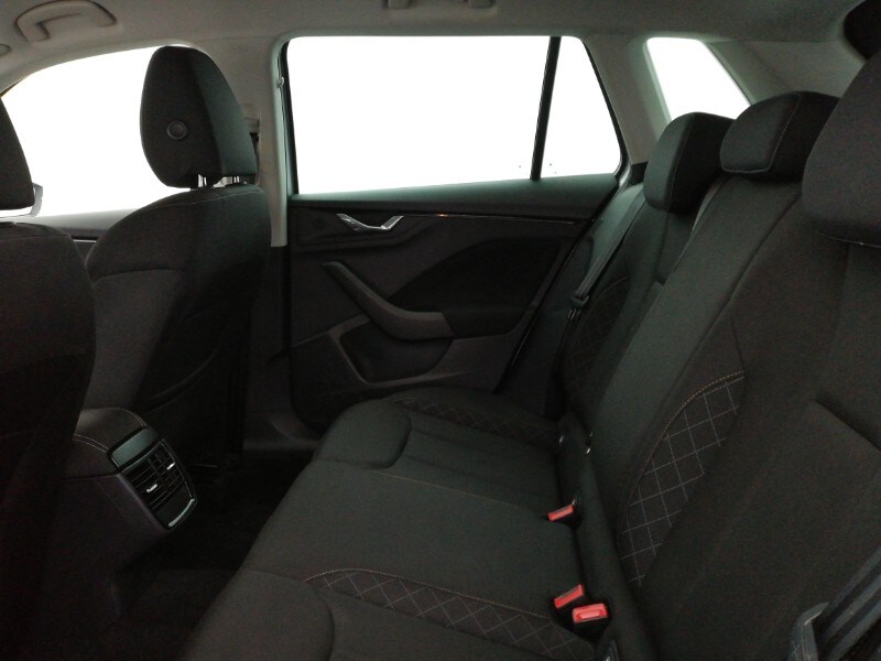 Used Skoda Kamiq 2023 for sale - 78126348: Photo 6