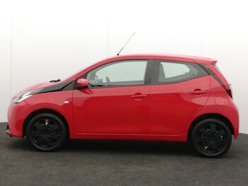 Used Toyota AYGO 2021 for sale - 77596306: Photo