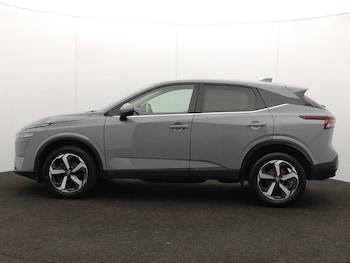 Used Nissan Qashqai 2023 for sale - 79557810: Photo