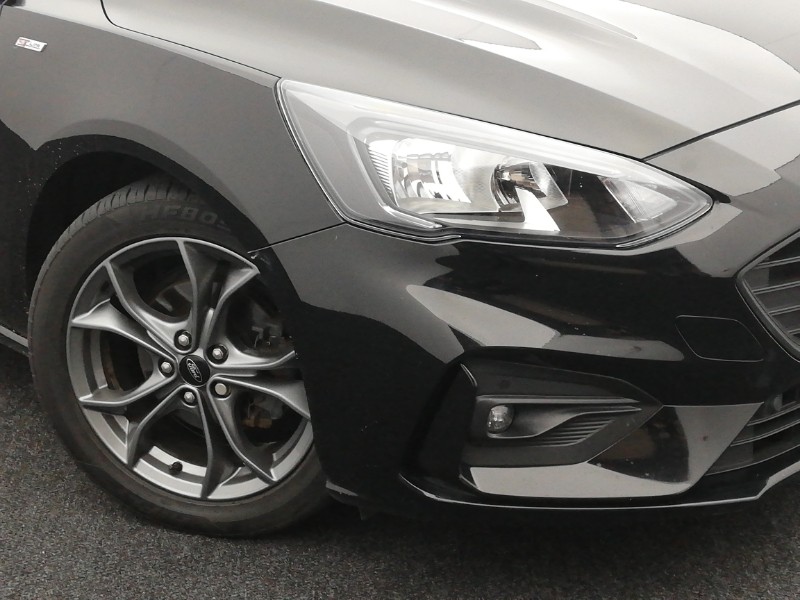 Used Ford Focus 2019 for sale - 76683664: Photo 9