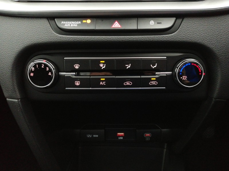 Used Kia Ceed 2024 for sale - 77536472: Photo 17