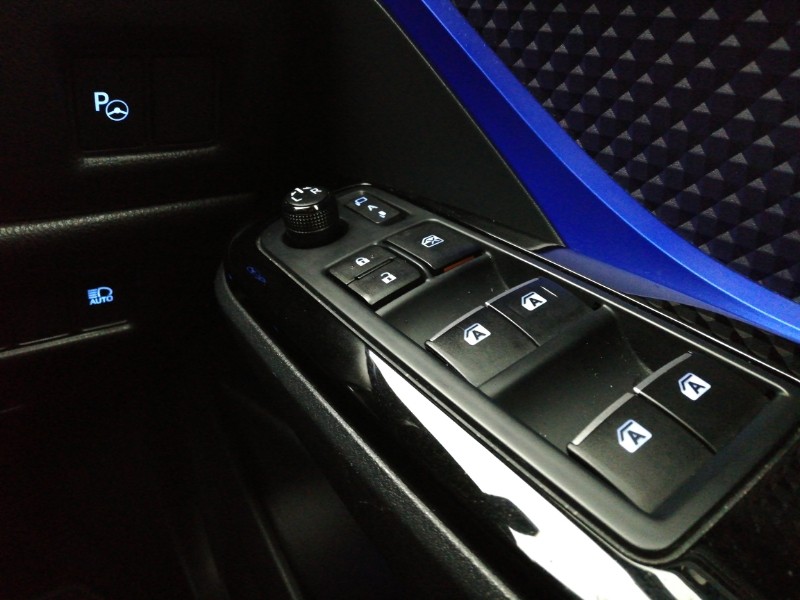 Used Toyota C-HR 2019 for sale - 78126359: Photo 15