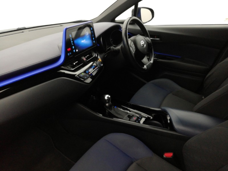 Used Toyota C-HR 2019 for sale - 78126359: Photo 5