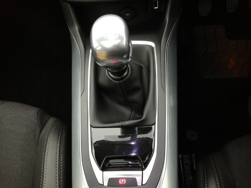 Used Peugeot 308 2017 for sale - 76707830: Photo 12