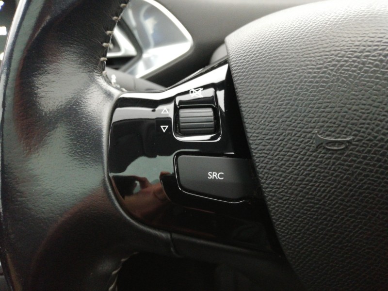 Used Peugeot 308 2017 for sale - 76707830: Photo 13