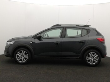 Used Dacia Sandero Stepway 2023 for sale - 79569605: Photo