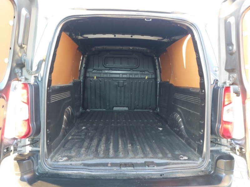 Used Toyota ProAce 2021 for sale - 77652220: Photo 8