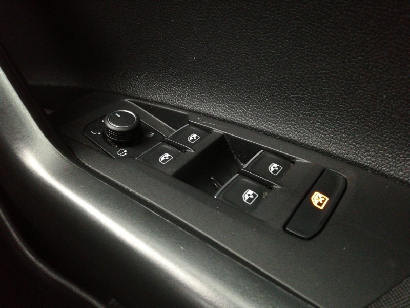 Used Volkswagen Polo 2023 for sale - 78113081: Photo 16