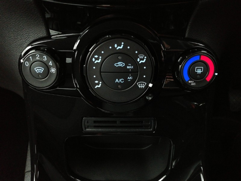 Used Ford Fiesta 2014 for sale - 78033311: Photo 16