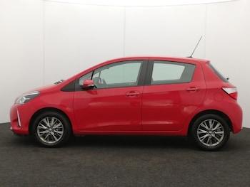 Used Toyota Yaris 2019 for sale - 78538832: Photo
