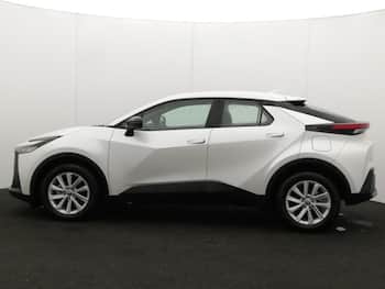 Used Toyota C-HR 2025 for sale - 79686201: Photo